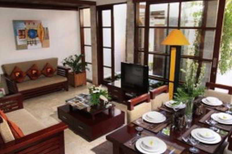 Bugan Villas Seminyak Esterno foto