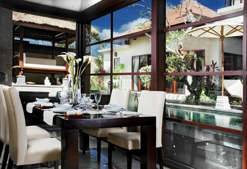 Bugan Villas Seminyak Esterno foto