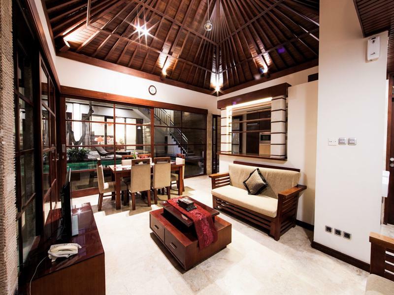 Bugan Villas Seminyak Esterno foto